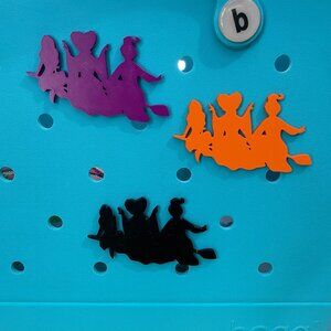 3D Printed Sanderson Sisters Broom Bogg Charm-Hocus Pocus Bogg Charm